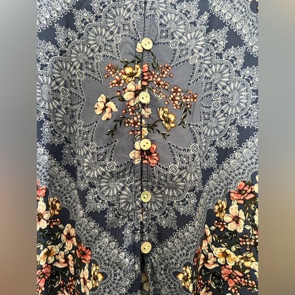 Anthropologie | Fig & Flower Sleeveless Floral Button-Down Tunic Top | Size M - Picture 2 of 6